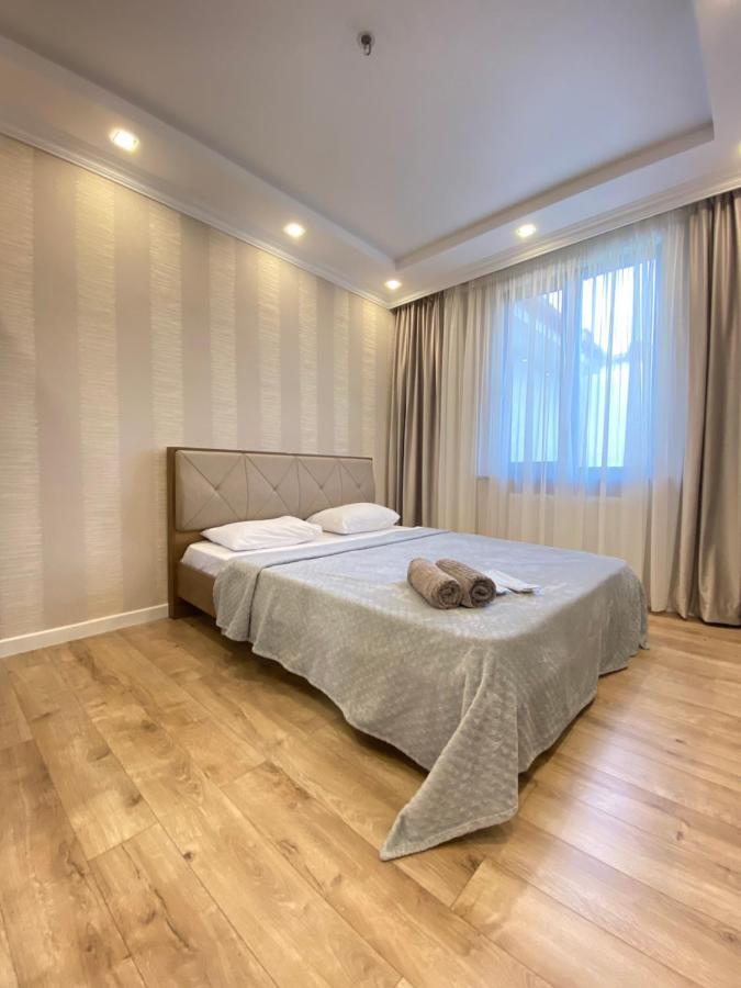 Апарт Отель Pʼotʼi Exteriér fotografie